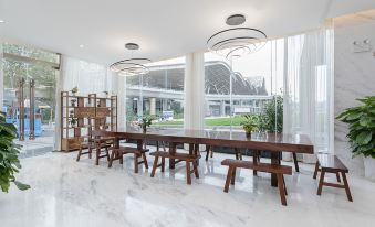 Wuhan Ihow International Hotel