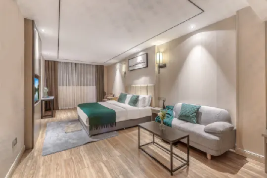 Zhuoding Xisheng Hotel (Chongqing Jiangbei Airport Yubei Square Subway Station)