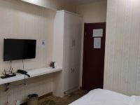 乌鲁木齐双龙宾馆 - 标准大床房