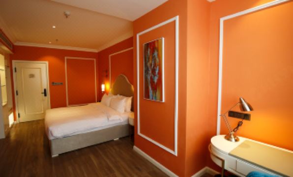 Mehood Hotel (Lanzhou Xiguan Subway Station Zhangye Road Pedestrian Street)