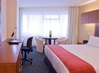 Tryp by Wyndham Guayaquil Airport