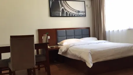 Xiya Zhenpin Hotel Отели в г. Синьюй