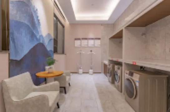 銀谷ホテル（大理高速鉄道駅）