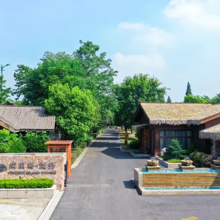 Seclusive Life Yangzhou Resort