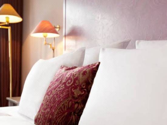 Romantik Hotel Auf Der Wartburg Reviews For 5 Star Hotels In Eisenach Trip Com