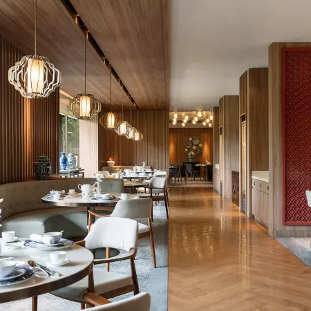 Edsa Shangri-La, Manila