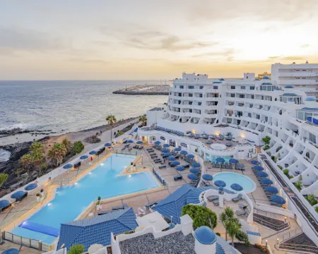 Santa Barbara Golf and Ocean Club Hotels in San Miguel de Abona