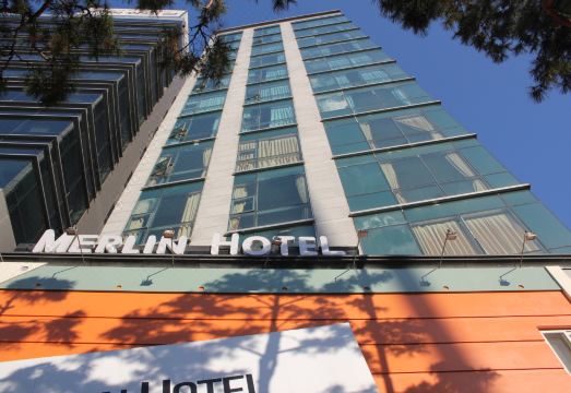 명동멀린호텔 고층 뷰