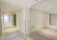 GreenTree (Jinhu West Road 84 Plaza) Hotels in Jinhu