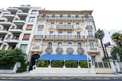 Nice Excelsior Centre Ville by HappyCulture Hotel a Train Station