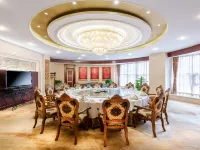 Zhonghao Grand Hotel Hotels near Black Tiger Spring