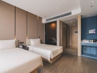 宁波集士港奥莱亚朵酒店 - 高级双床房