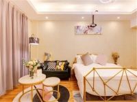 北京果树青年公寓 - 舒适豪华大床房