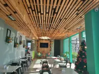 Felicity Island Hotel