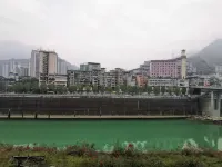 Yuxin Hotel