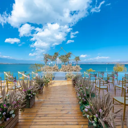 Dali Sugar Sea View Hotel (Erhai Park High-Speed Rail Station Branch)