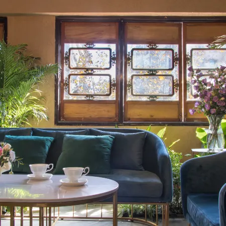 Huashinian Flower Art Life Aesthetics Designer Hotel