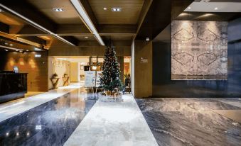 Geya Hotel (Shanghai North Bund Dalian Road Metro Station)