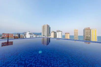 SEA QUEEN HOTEL