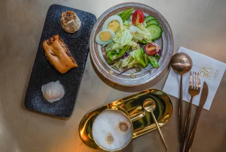 Yuzhan No.8 Art Hotel (Shanghai Beach Branch)