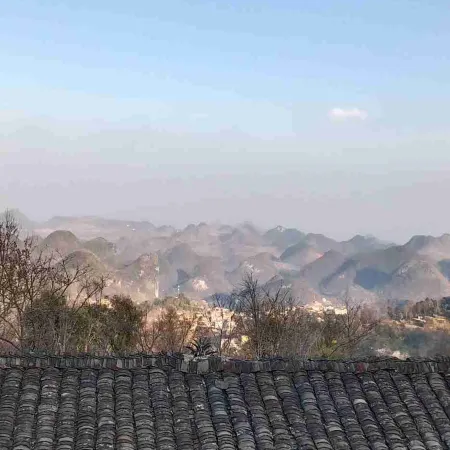 Liannan Millennium Dangzhai Balcony View B&B