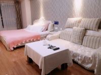 欧庭酒店式公寓(台州万达广场店) - 粉色浪漫情侣大床房