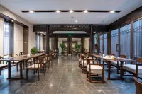 Wuyi Jingyuan DEEFLY Wangjing Hot Spring Hotel