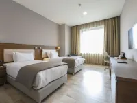 La Quinta by Wyndham Istanbul Gunesli Hotels in 