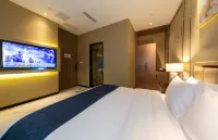 洪崖疊院ホテル（重慶解放碑洪崖洞）