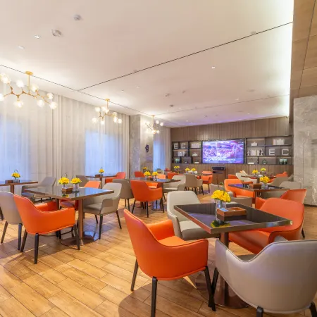 Echarm Hotel (Tai'an Taishan Railway Station Tianwai Village)