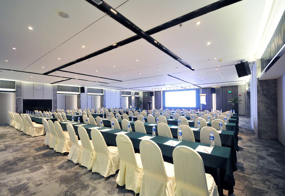 구베이 가든 호텔 로비