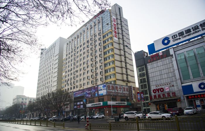 Homeinn · neo (Chaoyang Xin Hua Road Commercial City Beita Murong Street)