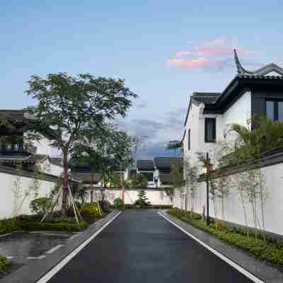 Haikou Paradise Bird Resort Hotel Exterior