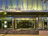 BessaHotel Baixa Hôtels à proximité de : Ribeira