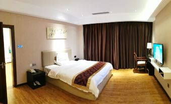 Chaoqian Holiday Hotel