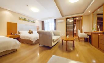 PE Hotels (Suzhou Xinghu Street Higher Education Area)