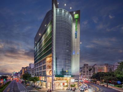 Holiday Inn Express Taichung Station by IHG