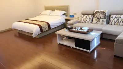 Tongxing Business Hotel Hotels near Zhentou Village