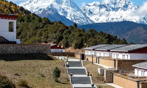 High Mountain Resort – Meili Hotel