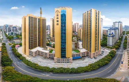 Atour Hotel (Qingyuan Shunying Guangbai) Отели рядом с достопримечательностью «Niuyuzui Scenic Area»