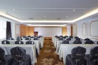 Vienna Hotel (Xinyi Jiaoyucheng River View) - Pysäköinti