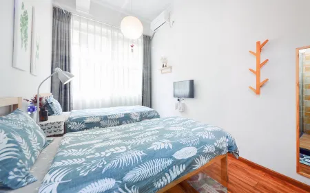 Baxi Youth Hostel Отели рядом с достопримечательностью «Sichuan Indoor Stadium»