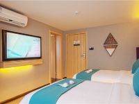 Y酒店(西安高新科技路地铁站店) - 温馨双床房