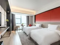 Rezen Hotel Aoyue Dongfang Hotels in Dongfang