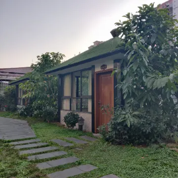 Quxian Nandu Hotel