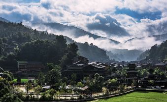 Jindang Palace Garden Resort Hotel (Liping Zhaoxing Dongzhai Branch)