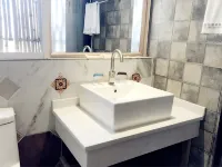 青鳥アートホテル（高速鉄道南駅大学城） 昆明理工大学図書館周辺のホテル