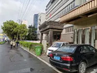 Renhe Hotel