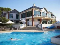 Novotel Barossa Valley Resort - Pools