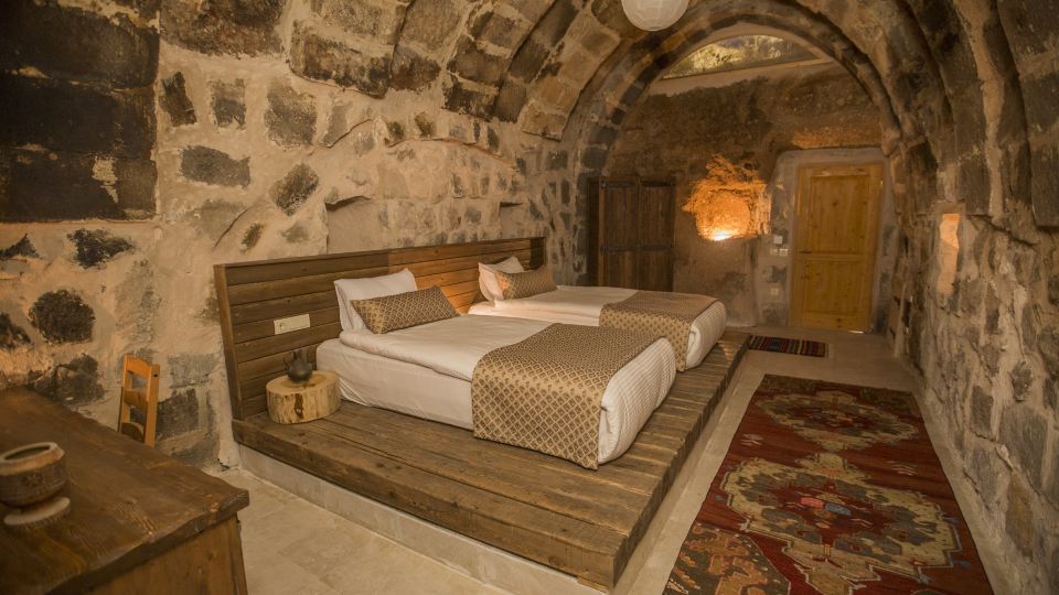 Helike Cave Suites